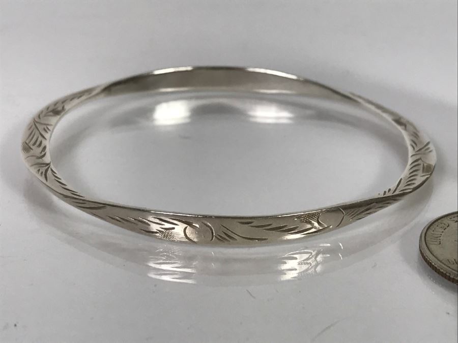 Pair Of Sterling Silver Bracelets 87.2g TW [Photo 8]
