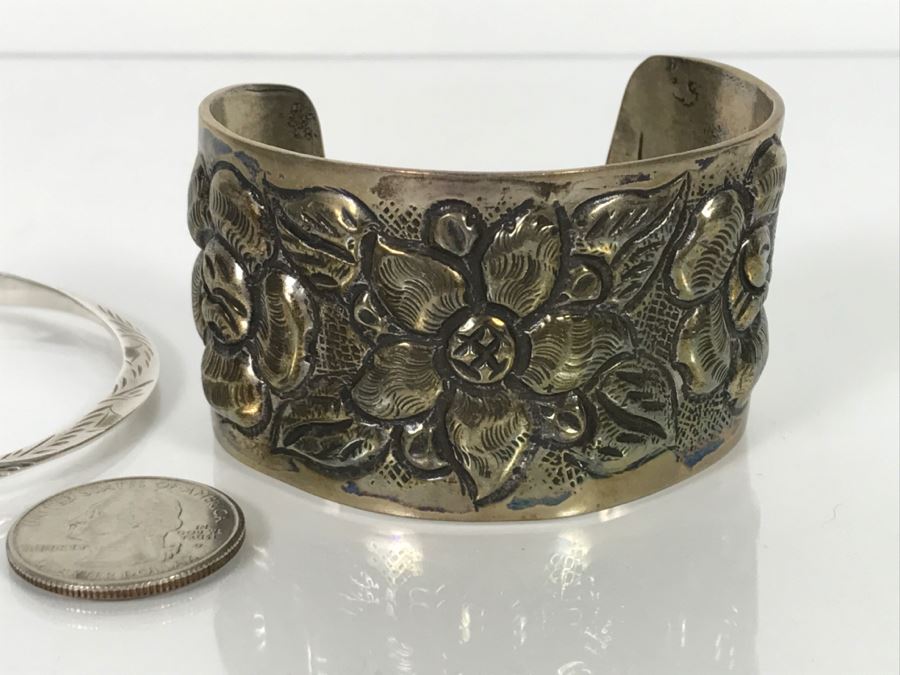 Pair Of Sterling Silver Bracelets 87.2g TW [Photo 2]