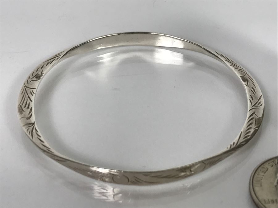 Pair Of Sterling Silver Bracelets 87.2g TW [Photo 7]