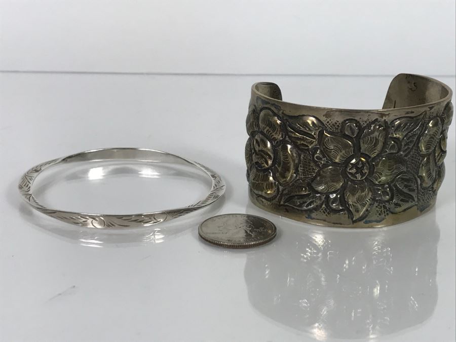 Pair Of Sterling Silver Bracelets 87.2g TW