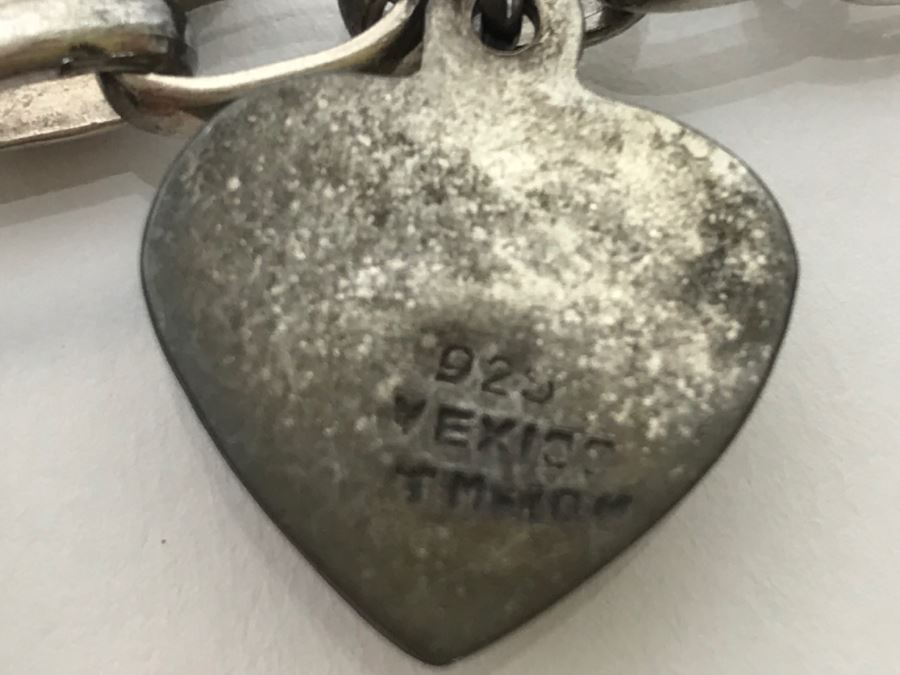 Pair Of Sterling Silver Charm Bracelets One With Hearts, One With Horses 64.7g [Photo 8]