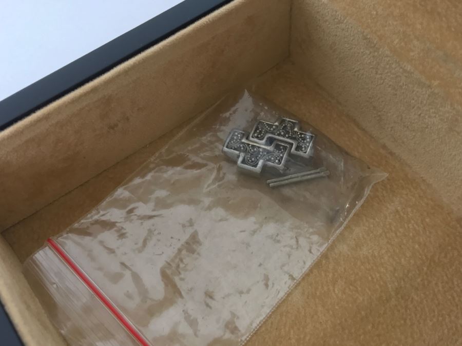 LOIS HILL Ladies Watch With Case LH-0002 [Photo 9]