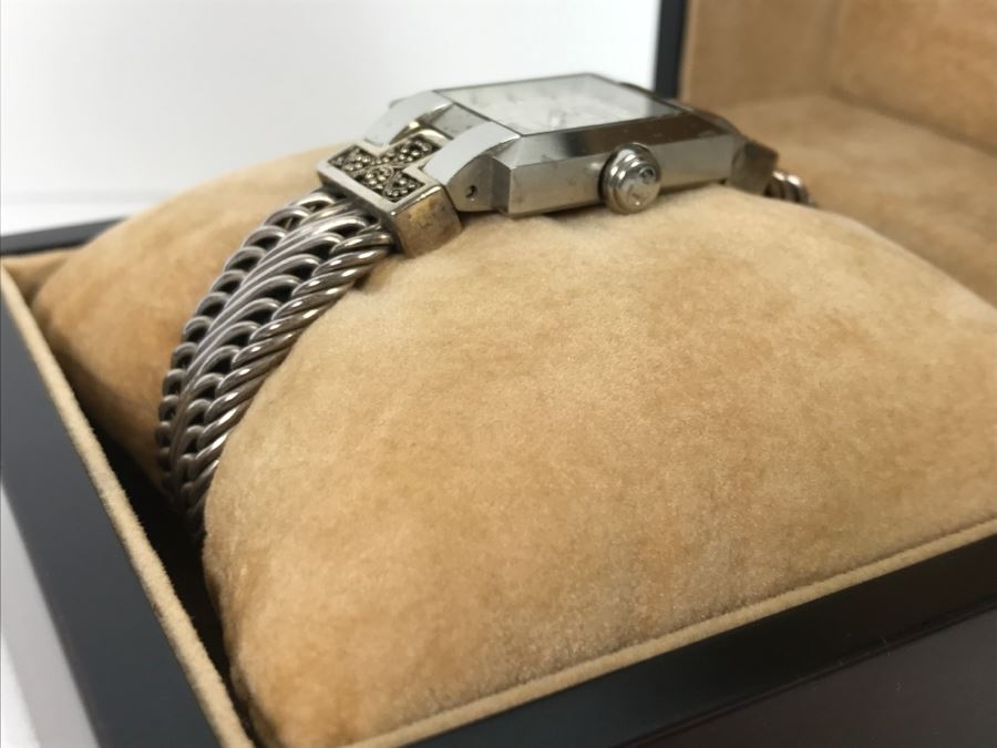 LOIS HILL Ladies Watch With Case LH-0002 [Photo 8]