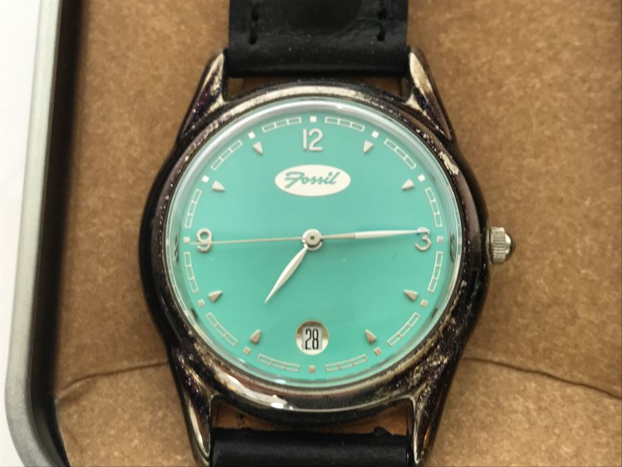 Pair Of Fossill Watches In Boxes [Photo 4]