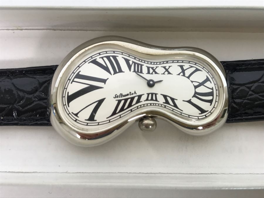 Softwatch By EXAEQUO 92006 Salvador Dali Melting Time Watch With Box [Photo 3]