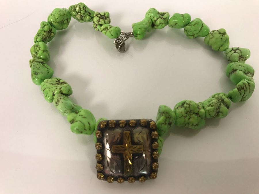 Silverplate Cross Pendant Signed HWG With Lime Green Stone Necklace [Photo 4]