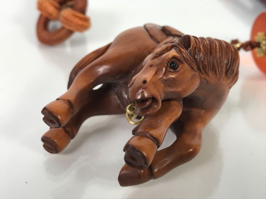 Asian Carved Wooden Horse Signed Pendant With Necklace [Photo 6]