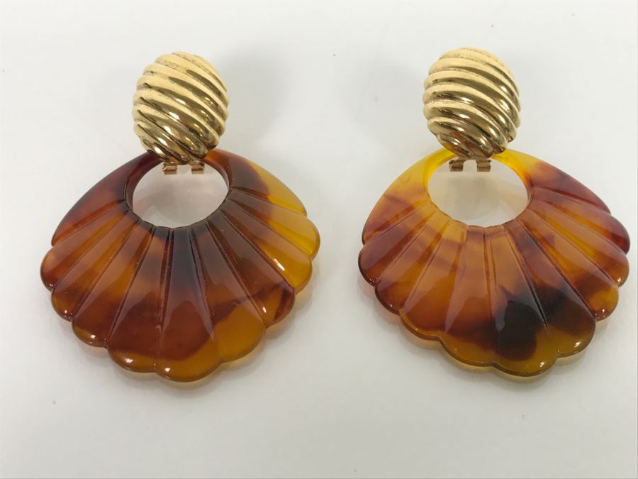 Pair Of 14K Gold Earrings 3.9g Gold Weight