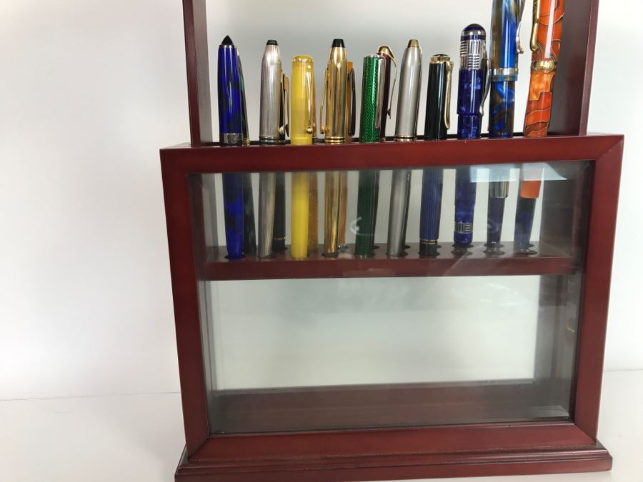 LEVENGER Pen Holder (Pens Sold Separately In This Sale) [Photo 3]