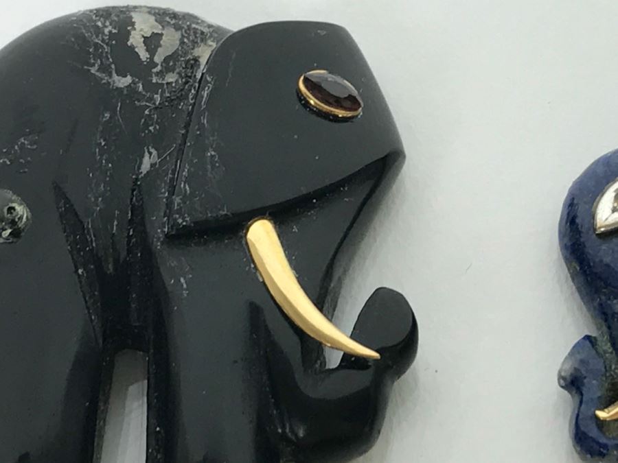 Collection Of (5) Elephant Pendants Mostly Carved Stone Some With 14K Gold Accents [Photo 11]