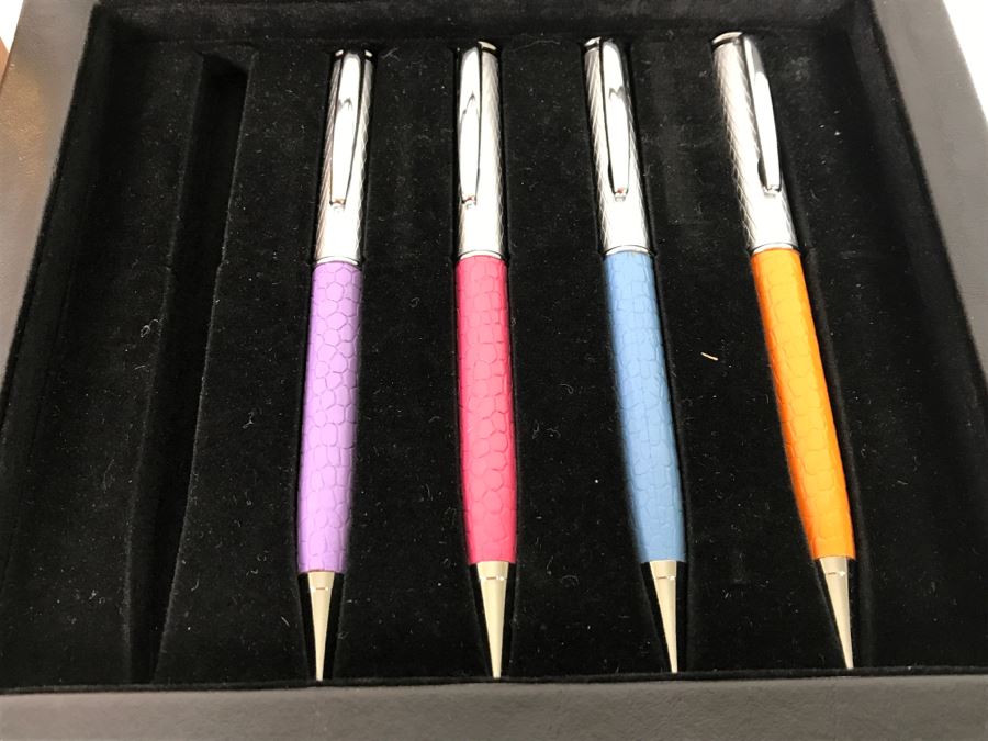 Various Ballpoint Pens With Storage Display Cases [Photo 9]