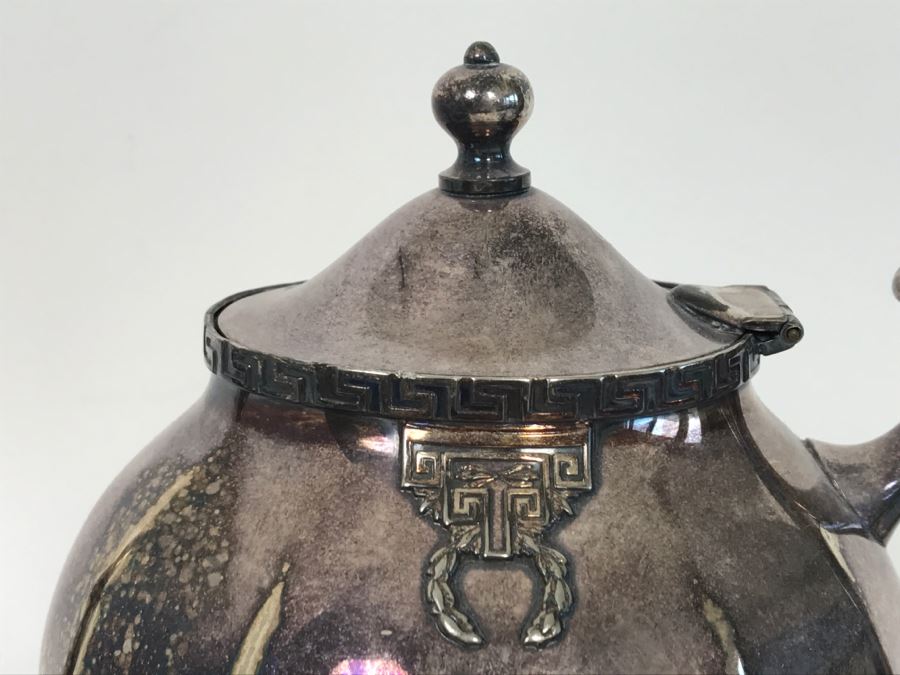 1881 Rogers EPNS Coffee Pot 511 [Photo 4]