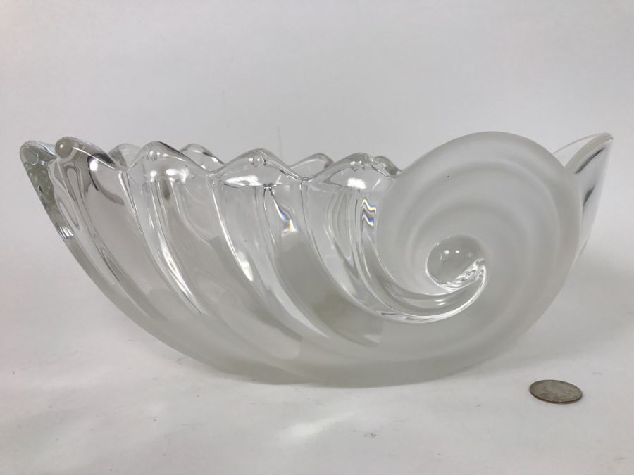 Large Crystal Glass Seashell Bowl [Photo 3]