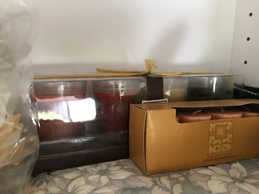 Home Decor, Candle, Towel Lot - See Photos [Photo 20]