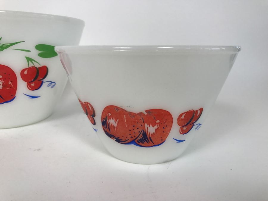 Vintage 1950's Set Of (3) Fire King Nesting Bowls Apples And Cherries