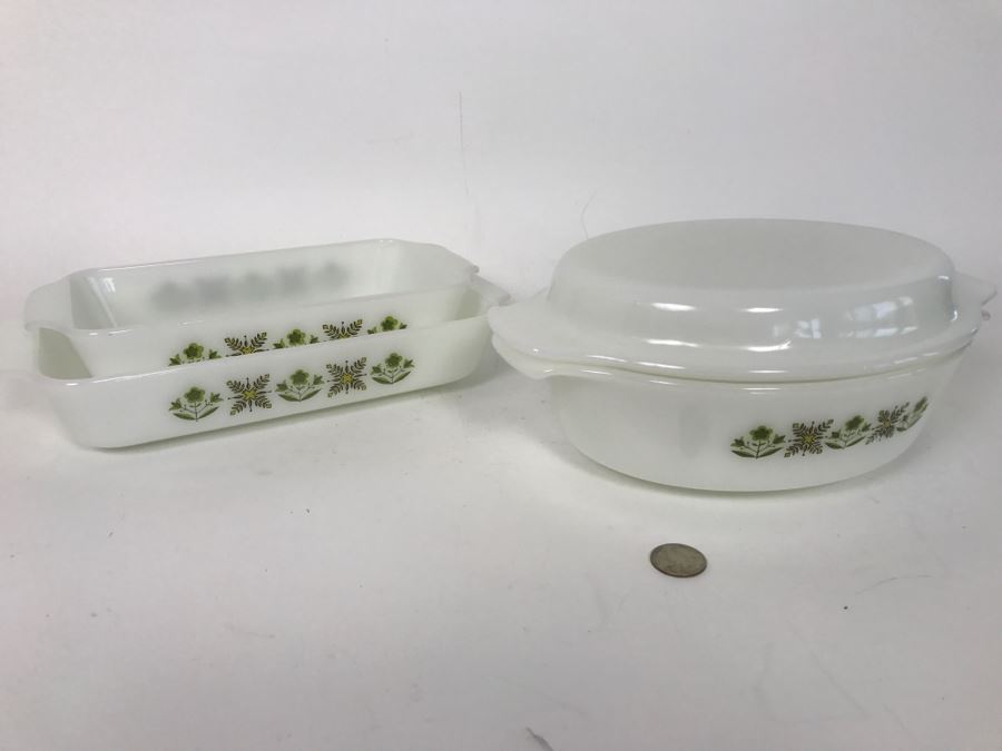 Vintage Anchor Hocking Fire King Covered Casserole Dish And (2) Handled Dishes [Photo 1]