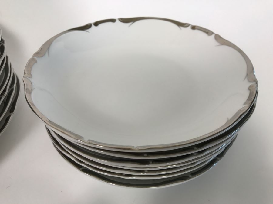 Large Starlight Fine China Set From Japan Silver Rim [Photo 5]