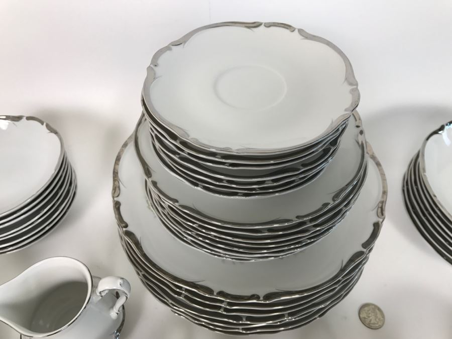 Large Starlight Fine China Set From Japan Silver Rim [Photo 4]