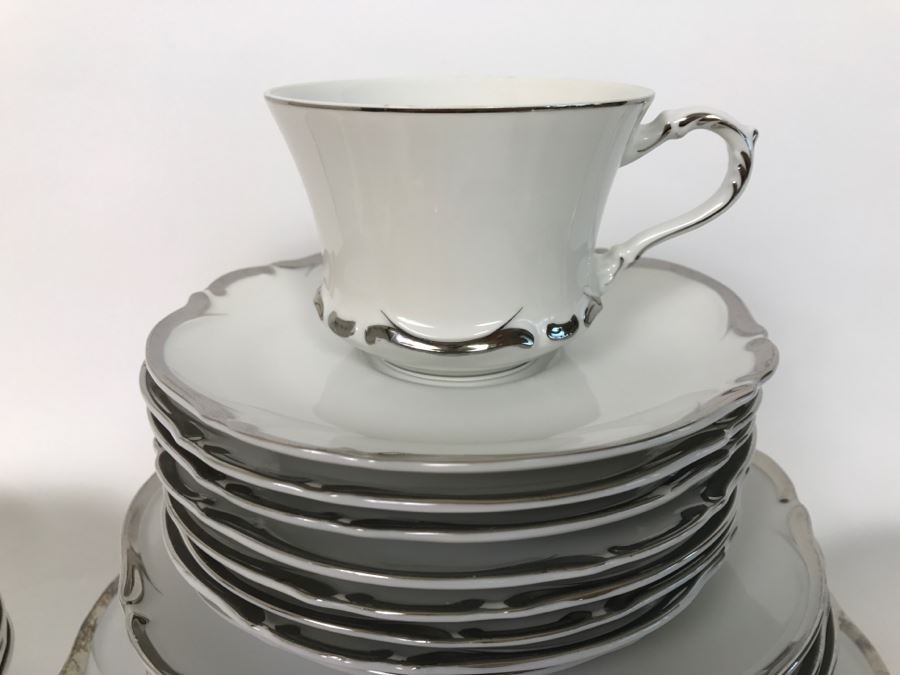 Large Starlight Fine China Set From Japan Silver Rim [Photo 9]