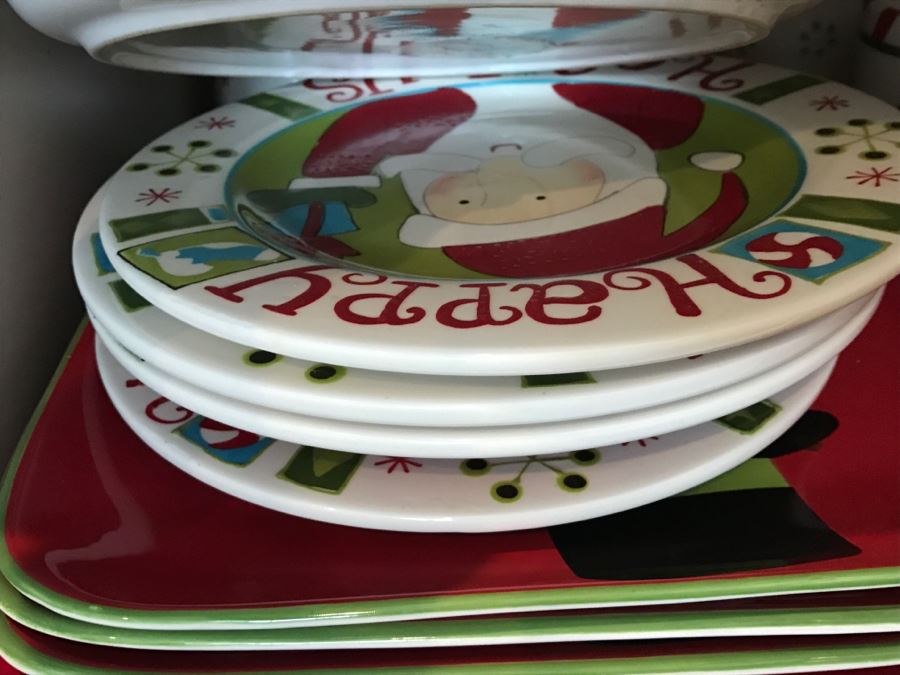 Various Holiday Themed Coffee Cups Mugs, Plates And Bowls [Photo 12]