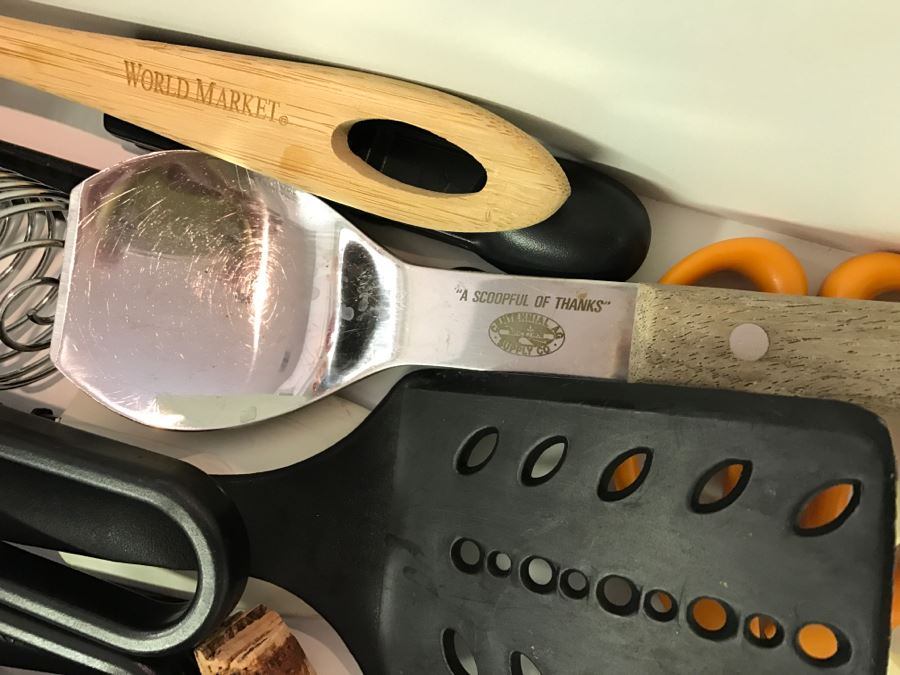 Utensil Lot [Photo 7]