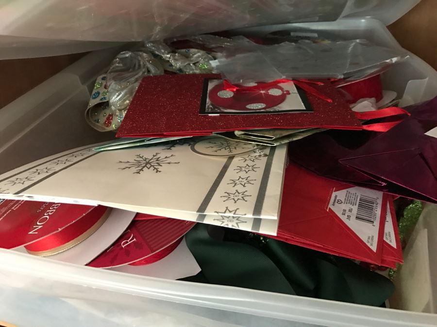 Lot Of Gift Bags And Wrapping Supplies [Photo 5]