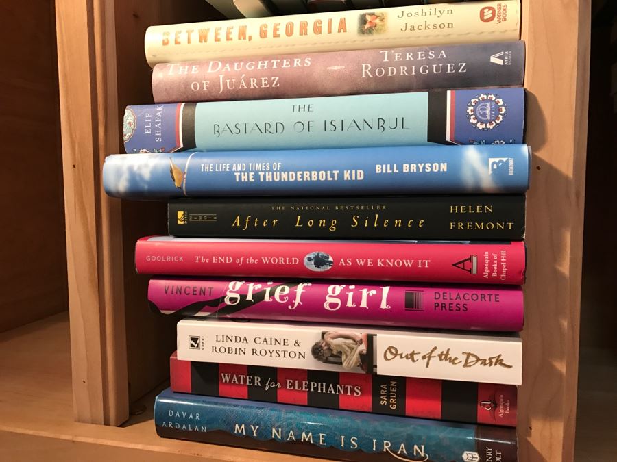 Book Lot - Client Was PhD Psychologist [Photo 9]