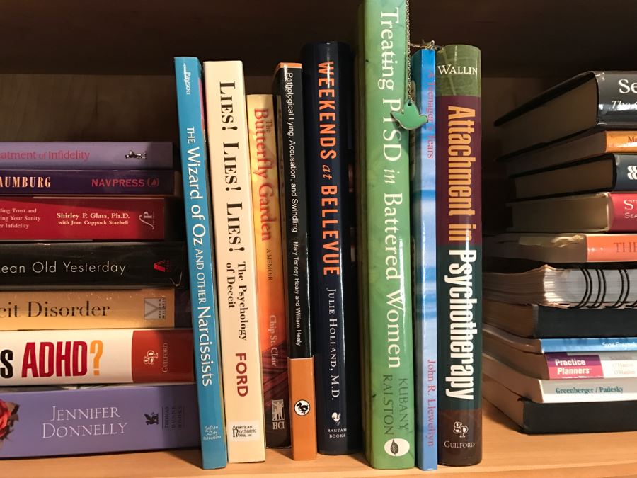 Book Lot - Client Was PhD Psychologist [Photo 3]