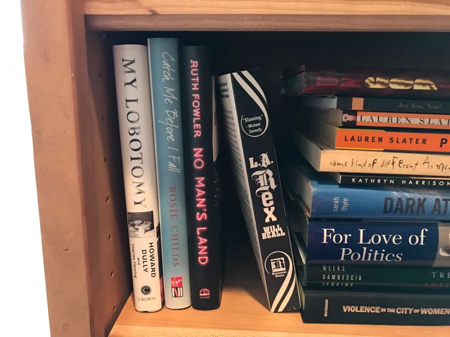 Book Lot - Client Was PhD Psychologist [Photo 6]