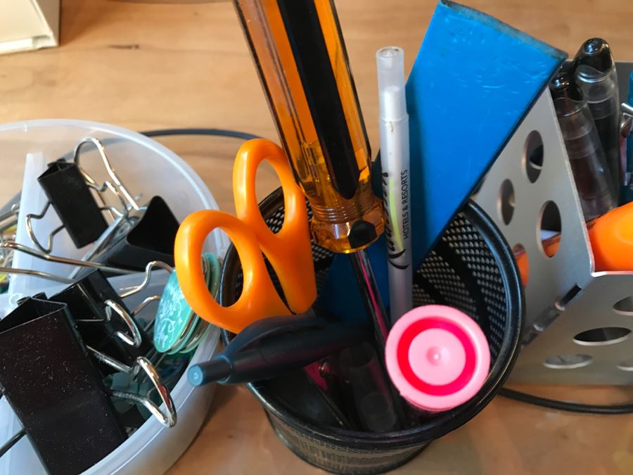 Huge Office Supply Lot With Desk Organizers, Pens, Tape, Paperclips, Memo Pads, Envelopes, Magnifying Glass - See Photos [Photo 19]