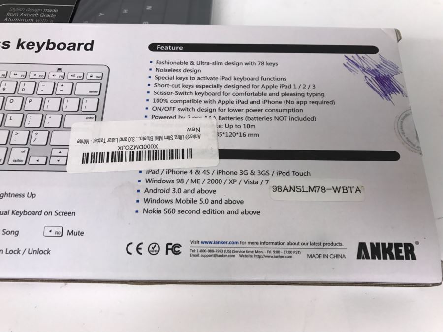 Pair Of Keyboards For Apple IPads [Photo 4]