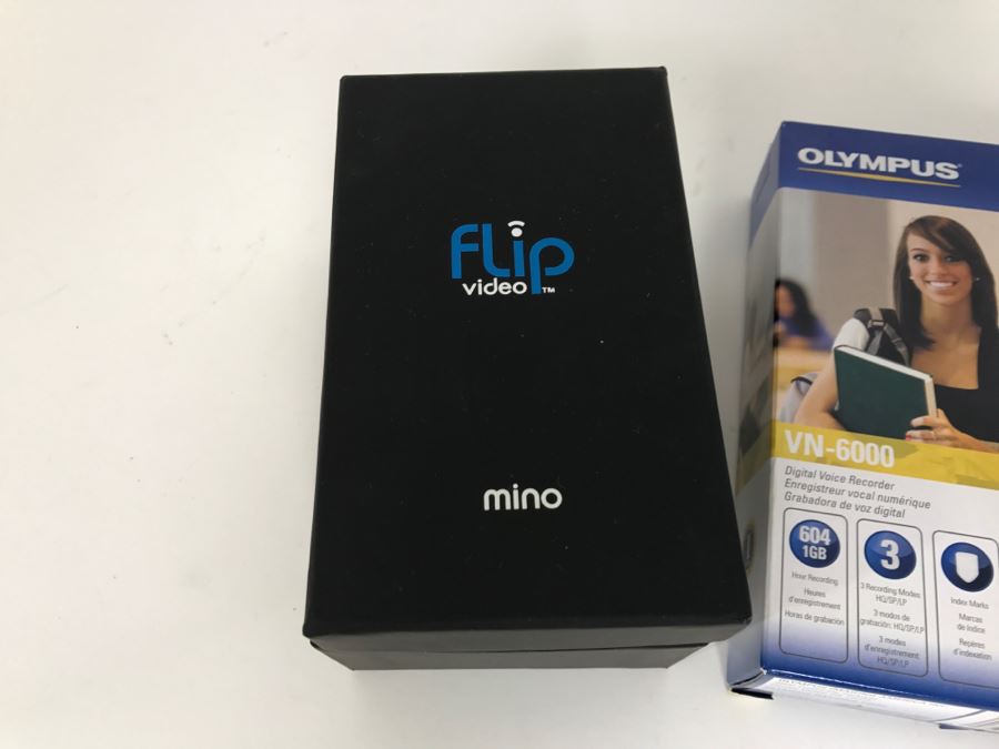 Olympus Digital Voice Recorder, Flip Video Mino And Hands-Free ToothPik [Photo 5]