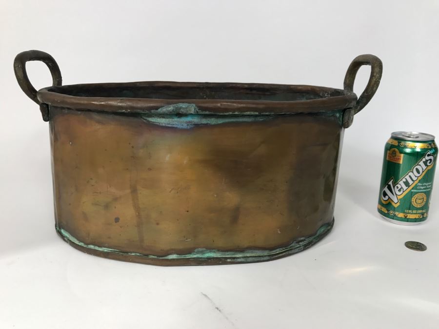 Large Copper Pot With Handles [Photo 1]
