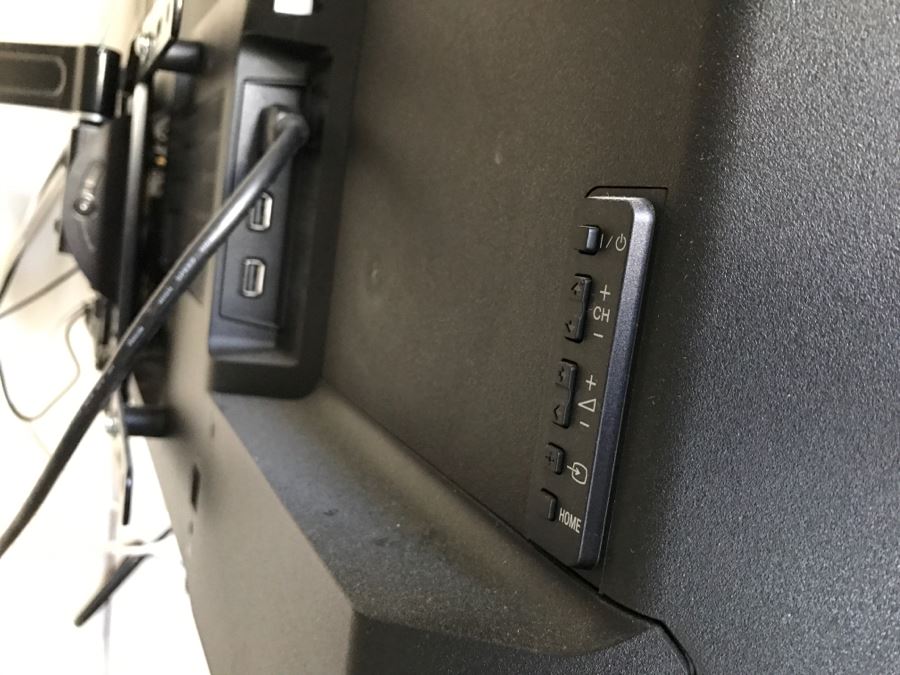 SONY Television KDL-48W600B 47.6' Full HD Smart LED TV With Metal Swing Arm Wall Mount And Remote [Photo 12]