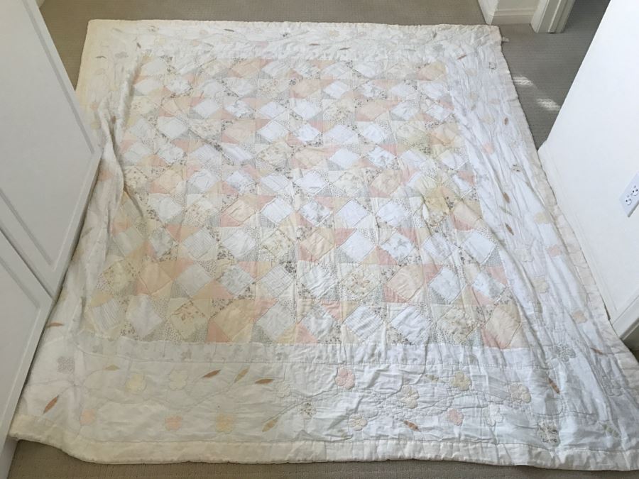 Vintage Handmade Quilt [Photo 1]