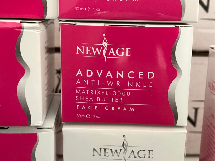 Huge Supply Of New Age Advanced Anti-Wrinkle Face Clean, Neo Hydrate Gold Face Serum, Cotton Swabs And Facial Wipes [Photo 5]