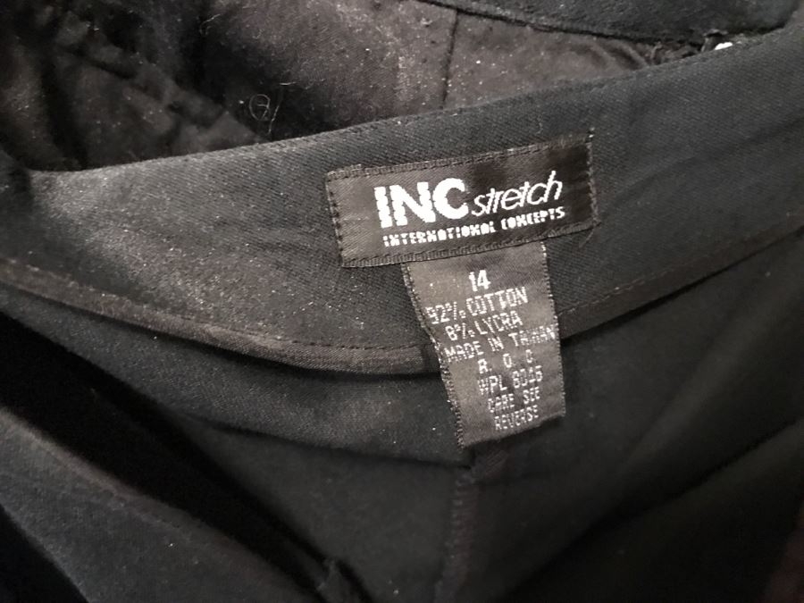 Closet Rack Of Mainly Black Pants Ladies Size 14 [Photo 4]