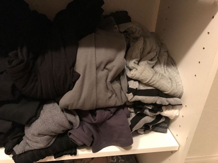 4 Shelves Stacked With Mainly Ladies Shirts Dozens Of Michael Stars Shirts Tees Of Various Colors Size L - See Photos [Photo 9]