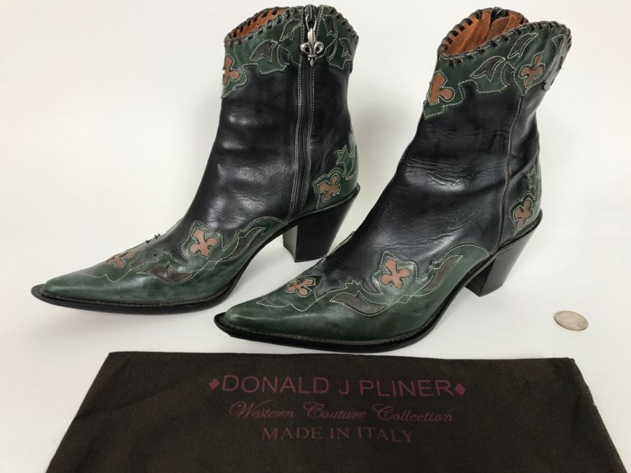 Donald J Pliner Western Couture Collection Ladies Boots Made In Italy Size 7 1/2M [Photo 1]