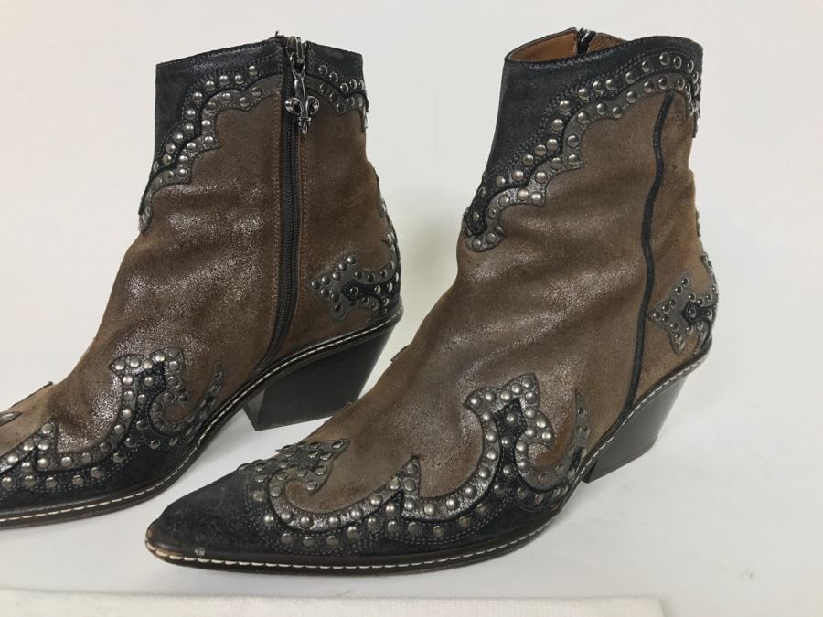 Donald J Pliner Ladies Boots Size 7 1/2M