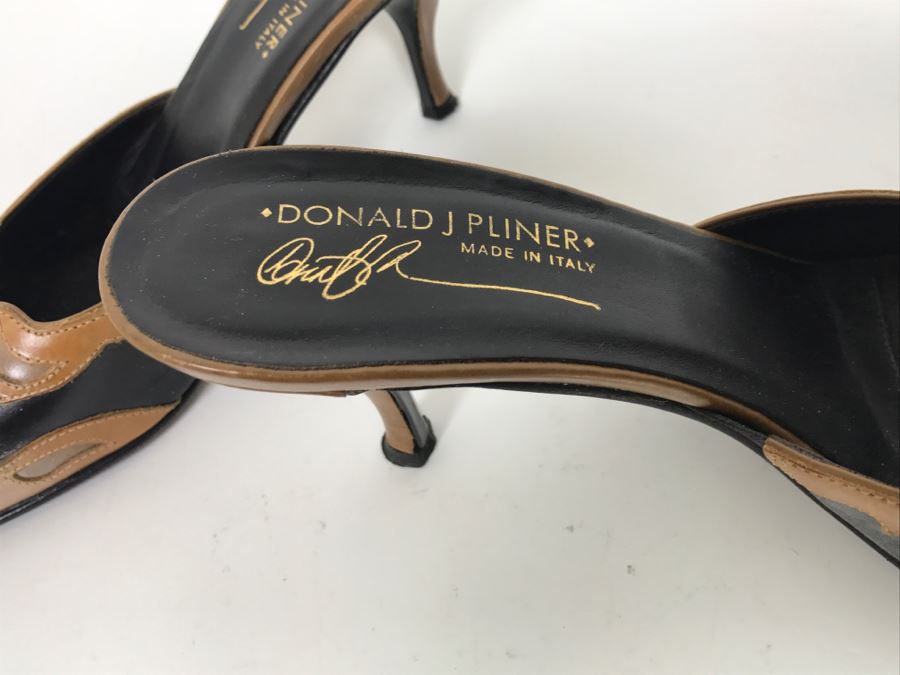 Donald J Pliner High Heel Ladies Shoes Made In The Mountains Of Italy Size 7 1/2 M [Photo 5]
