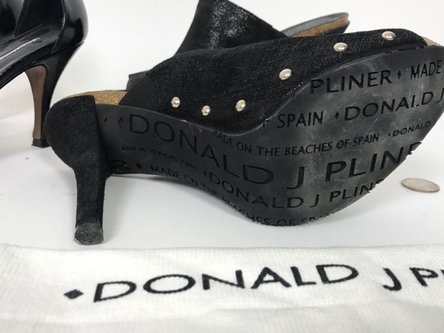 Pair Of Black Donald J Pliner Ladies High Heel Shoes Size 7 1/2M And 8M [Photo 8]