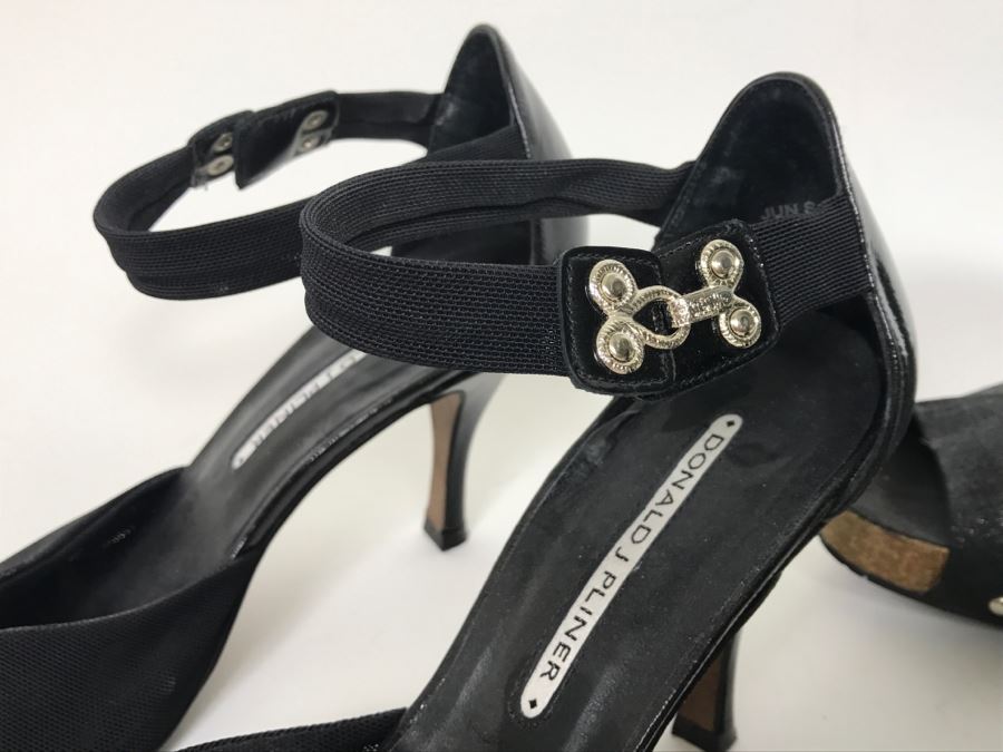 Pair Of Black Donald J Pliner Ladies High Heel Shoes Size 7 1/2M And 8M [Photo 10]