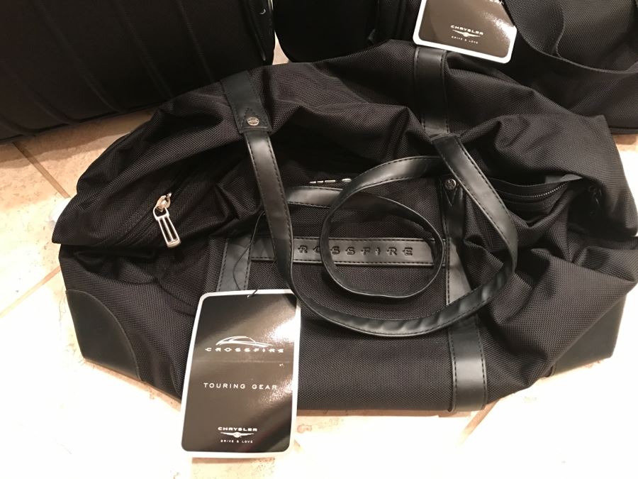 Chrysler Crossfire Luggage Set New Satchel, Duffel Bag And Rolling Suitcase [Photo 4]