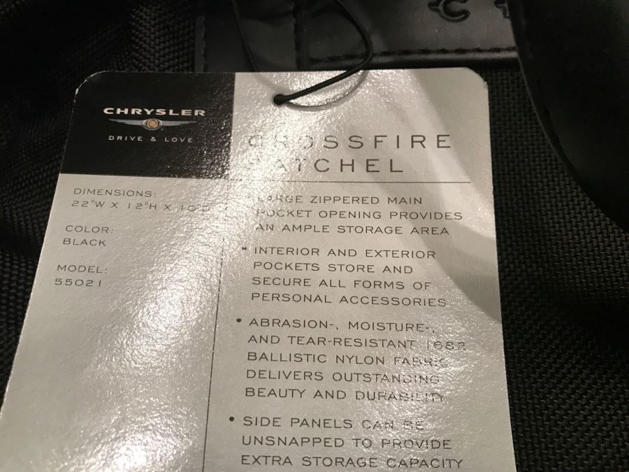 Chrysler Crossfire Luggage Set New Satchel, Duffel Bag And Rolling Suitcase [Photo 6]