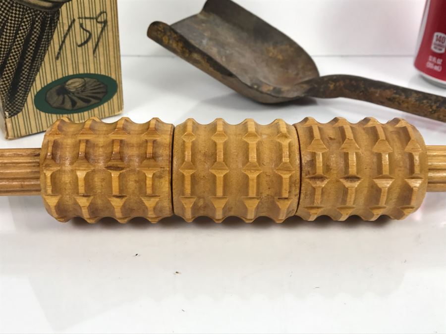 Vintage Kitchen Lot [Photo 3]