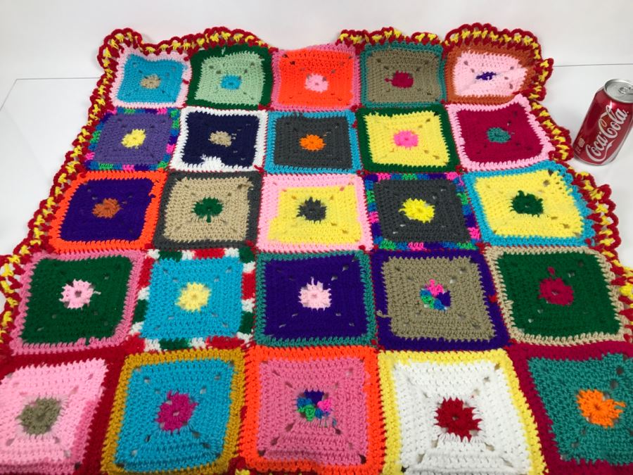 Vintage Colorful Crochet Quilt [Photo 1]