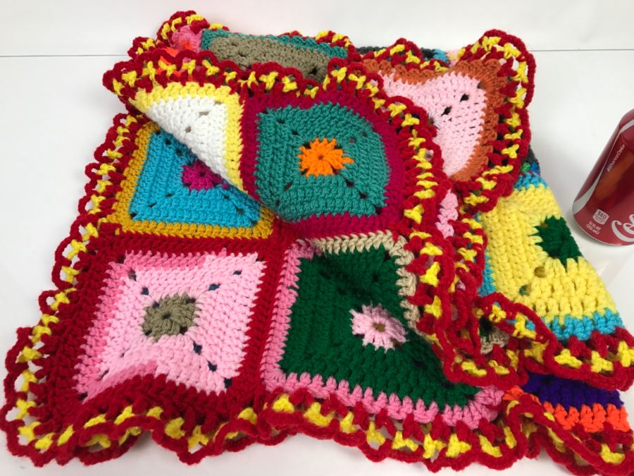 Vintage Colorful Crochet Quilt [Photo 3]