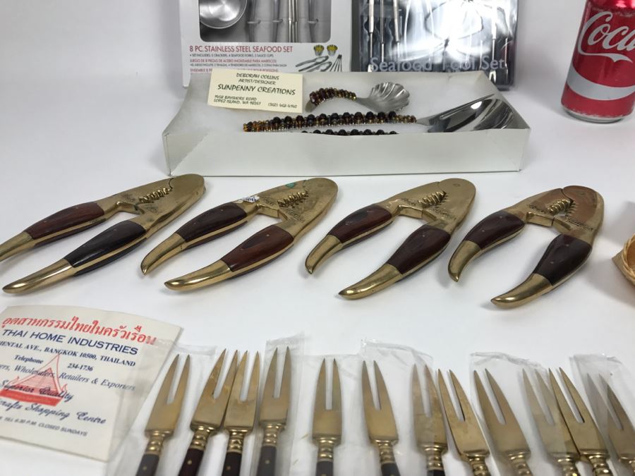 Lot Of Seafood Lobster Crackers Thailand Serving Sets And Deborah Collins Serving Pieces [Photo 5]