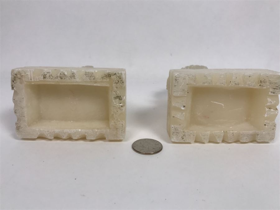 Pair Of Alabaster Foo Dog Sculptures [Photo 20]